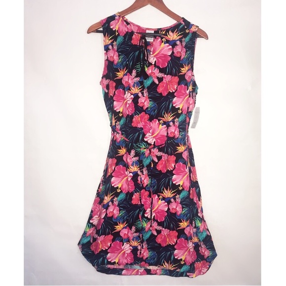 Time and Tru Dresses & Skirts - Floral Print Sleeveless Dress